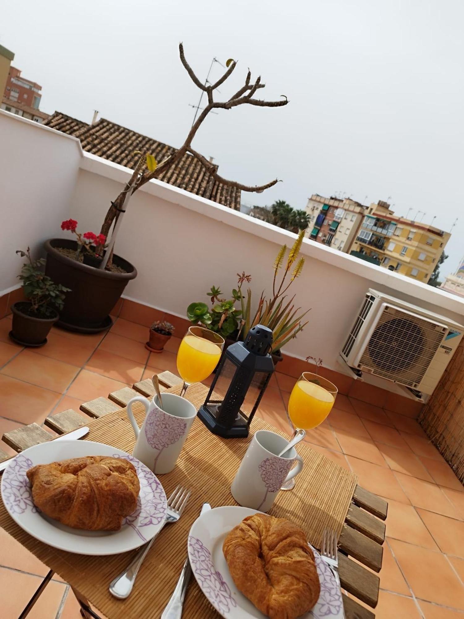 Apartamento Plumaria Malaga Exterior photo